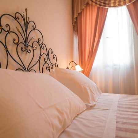 Hotel Terranova Olbia Kültér fotó