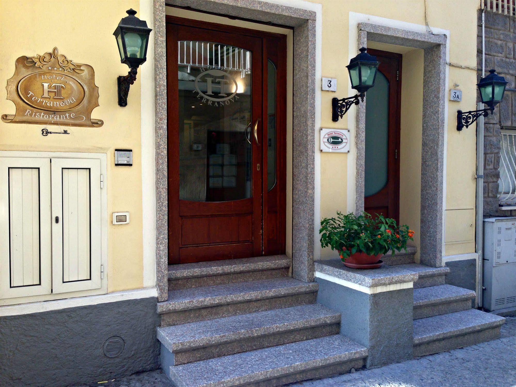 Hotel Terranova Olbia Kültér fotó